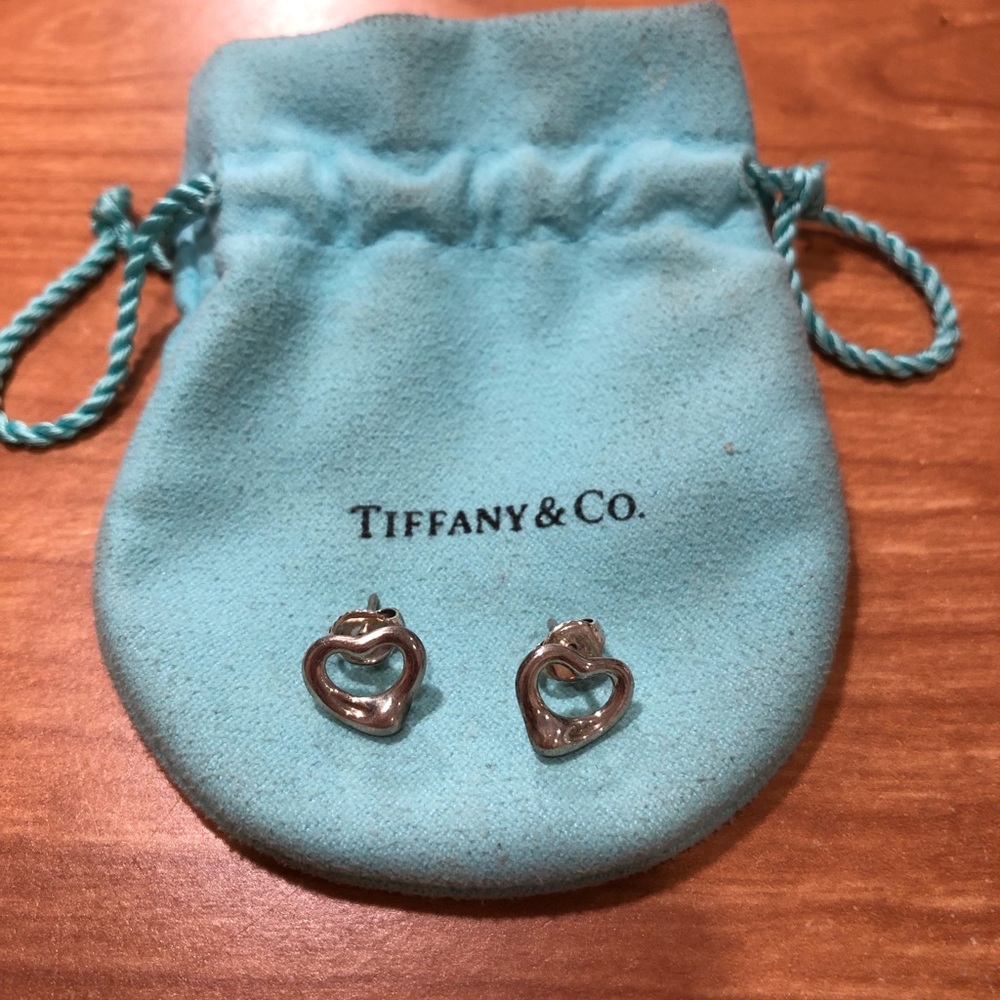 Tiffany’s earrings